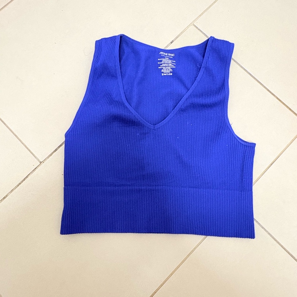 Aritzia Royal Blue Ribbed Crop Top